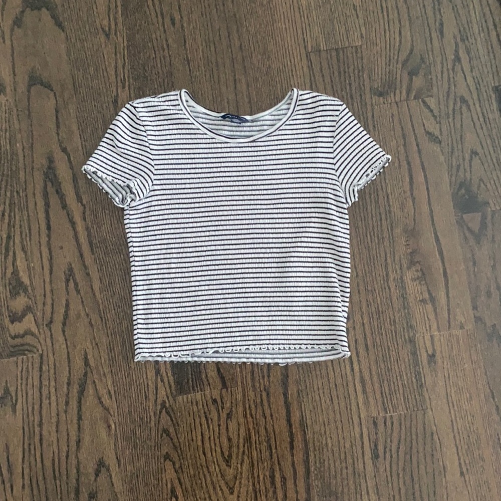 Striped cropped slim fit t shirt
